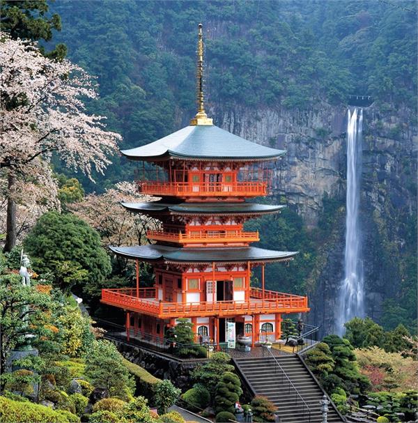 गर्मियों में जरूर देखने जाएं जापान के 7 शहर