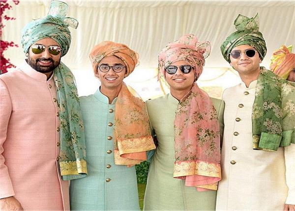 सिंपल नहीं, इस बार फैशन में रहेंगे ये स्टाइलिश पगड़ी डिजाइन