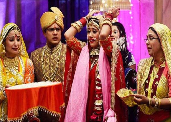 जानिए क्यों खास होते हैं भारतीय शादी में विदाई के इमोशनल पल?