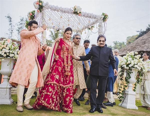 'Phoolon Ki Chaadar' के ये आइडिया ब्राइडल एंट्री को बना देंगे और भी शानदार