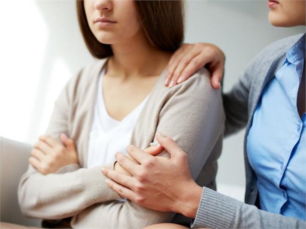 इन 5 हैल्‍थ प्रॉब्‍लम्‍स को किसी से शेयर नहीं करती महिलाएं, जानिए क्यों?