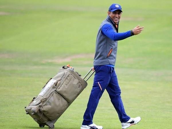 Sports, dhoni photos, ms dhoni images, dhoni hd images