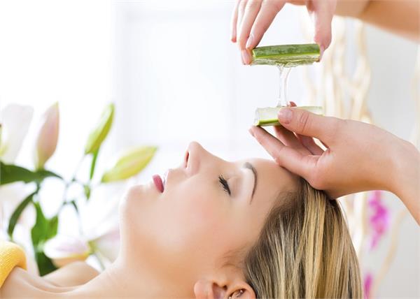 Beauty:  8 प्रॉब्लम्स में इस तरह इस्तेमाल करें एलोवेरा