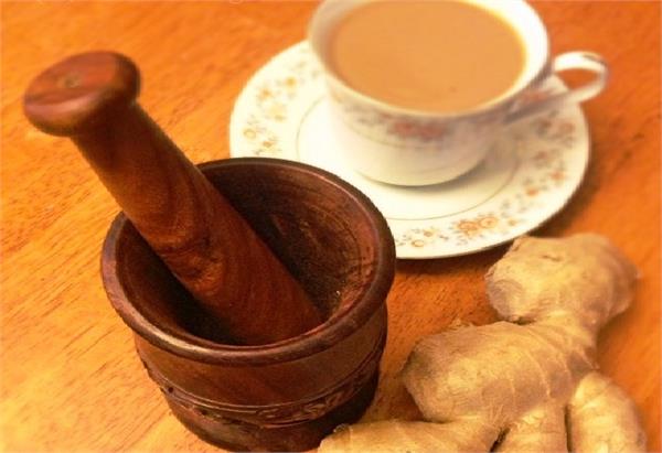 प्रेग्नेंसी में अदरक वाली चाय हो सकती है हानिकारक, जानिएं क्यूं