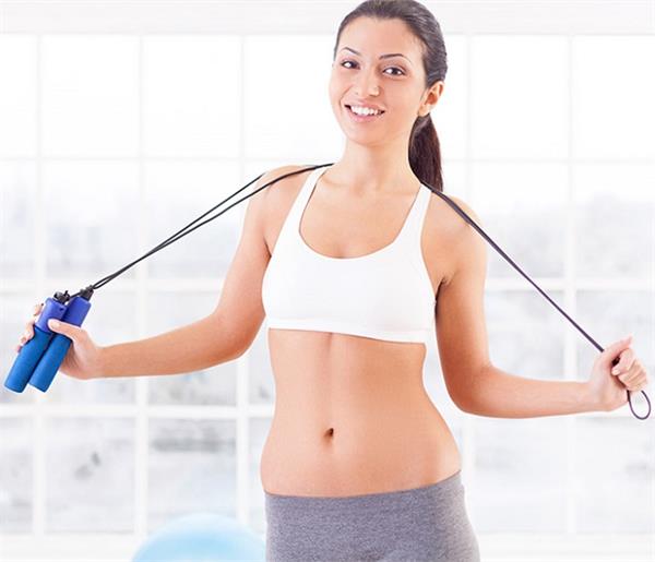 Weight Loss: जिम नहीं जाते तो घर पर मोटापा कम करें ये 5 Exercise