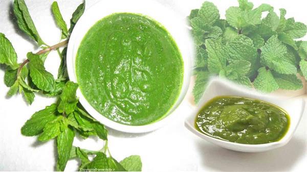 पुदीना स्वाद ही नहीं, सेहत के लिए भी है फायदेमंद