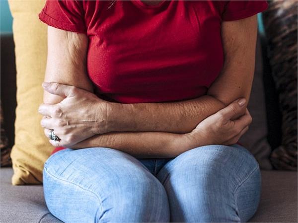 यूट्रस में क्यों बनती हैं गांठें, महिलाएं कैसी रख सकती हैं बचाव?