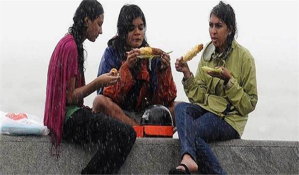 Monsoon Special : मानसून का मजा दोगुना कर देगें ये पांच फूड