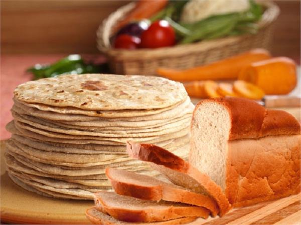 Health Alert! रोटी और ब्राऊन ब्रेड को समझते हैं एक समान तो जान लें दोनों में फर्क