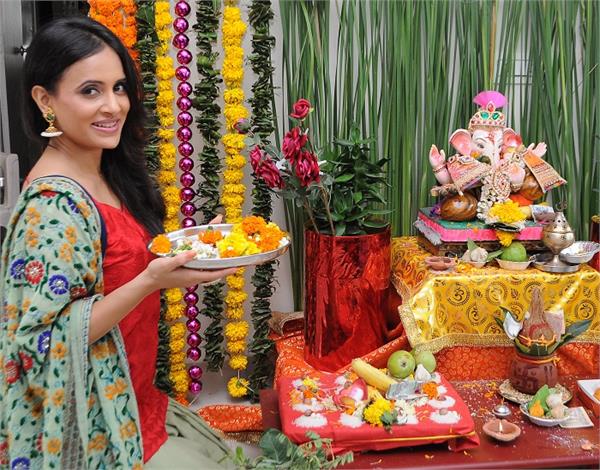 Ganesh Chaturthi: व्रत में क्या खाएं और किन चीजों से करें परहेज?