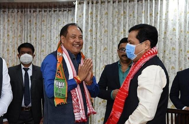 असम में बीपीएफ को बड़ा झटका, भाजपा में शामिल हुए दो वरिष्ठ नेता - 2 senior  bpf leaders in assam join bjp