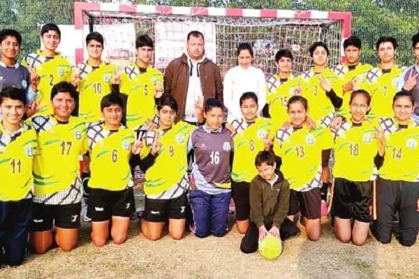 himachal girls reach final national handball competition
