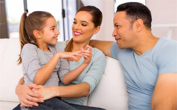 लॉकडाउनः बच्चों में डालें अच्छे संस्कार, सिखाएं ये 5 बातें