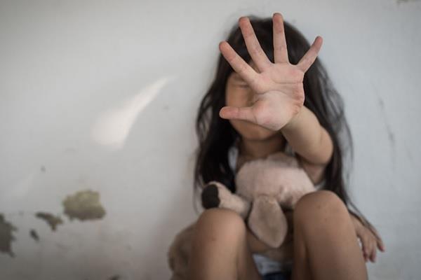 शिमला : गर्भ ठहरा तो पता चला कि मकान मालिक कर रहा था रेप शिमला : गर्भ ठहरा तो पता चला कि मकान मालिक कर रहा था रेप