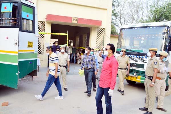 special train will reach una with 789 himachalis from bengaluru today