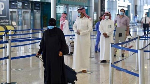 सऊदी अरब ने भारत सहित 20 देशों के यात्रियों पर लगाया बैन - saudi arabia bans travel from 20 countries including india