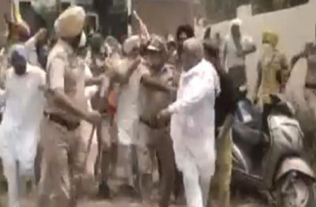 farmers angry after police action in rajpura incident