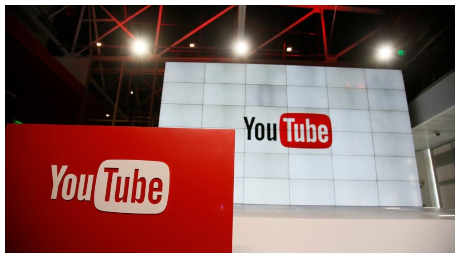 YouTube service down: ग्लोबल लेवल पर YouTube सर्विस ठप, यूजर्स परेशान – कंपनी ने दिया ये बयान - youtube down youtube tv youtube s main platform service down-mobile