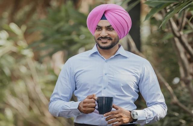 दुखद खबर, नहीं रहे पंजाबी सिंगर राजवीर जवंदा, कुछ दिन पहले हुआ था एक्सीडेंट