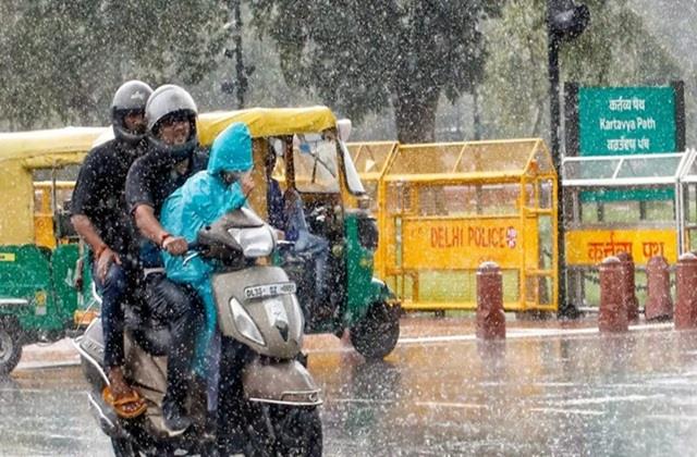 दिल्ली में Yellow alert, दो दिन तक आंधी-तूफान के साथ भारी बारिश का रहेगा खतरा