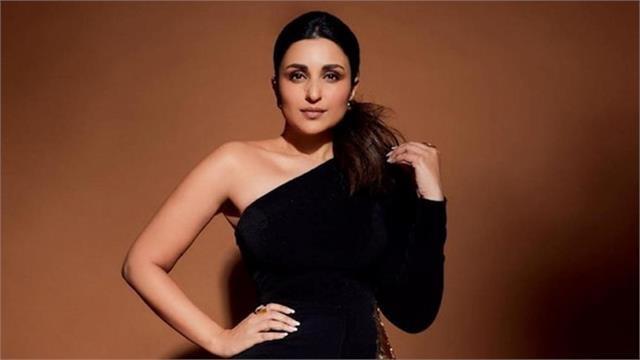 15 मिनट में बनेगी स्किन Parineeti Chopra जैसी ग्लोइंग,बस ट्राई करें ये Beauty Tips