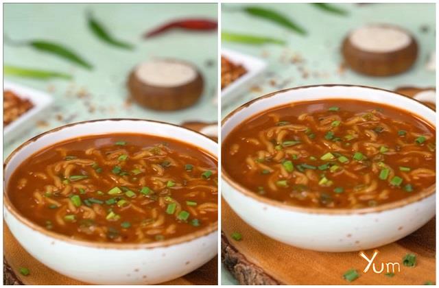 टोमाटो चिली नूडल सूप