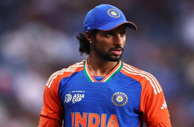 मांस टूटकर खून में घुल गया काटने पड़े ग्लव्स... जानें तिलक वर्मा को थी कैसी बीमारी?