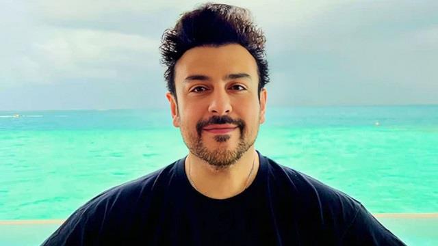 धोखाधड़ी आरोप में फंसे सिंगर अदनान, पुलिस ने नहीं ली सुध तो कोर्ट पहुंची पीड़िता...