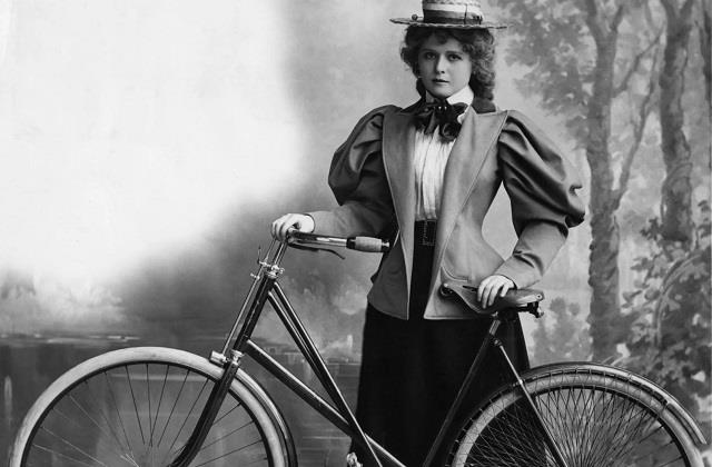 सच या अफवाह: क्या थी ‘बाइसाइकिल फेस’ की बीमारी, जिससे महिलाओं को था खतरा?