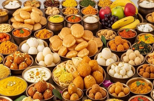 गोवर्धन पूजा में छप्पन भोग का महत्व, जानिए क्यों चढ़ाया जाता है 56 प्रकार का प्रसाद