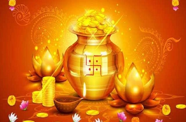 सोना-चांदी नहीं खरीद सकते तो धनतेरस पर जरूर खरीदें ये सस्ती चीजें