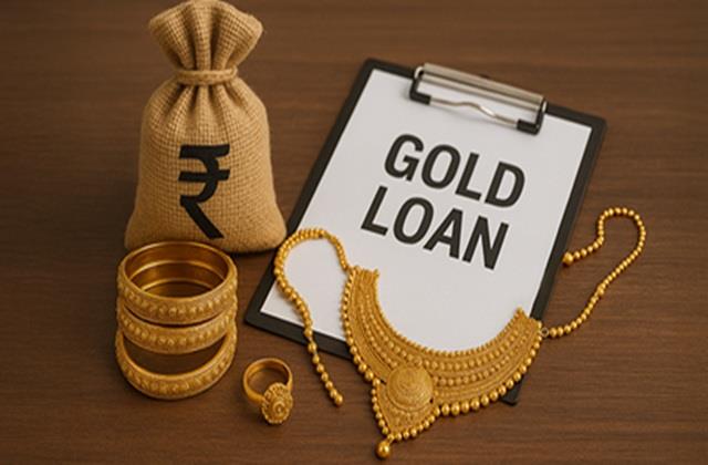 अपने पुराने सोने का फायदे उठा रहे भारतीय, गहने गिरवी रखकर ले रहे Loan