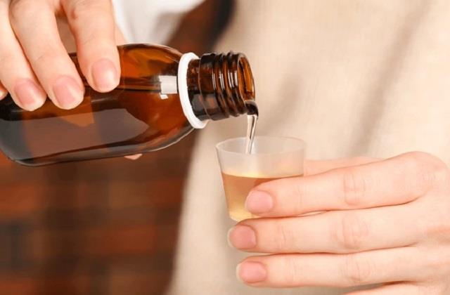 मां-बाप के लिए बड़ी चेतावनी! ये Syrup देने की गलती ना कर बैठें, बच्चे की किडनी फेल कर रही