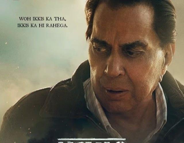 आखिरी फिल्म की शूटिंग के दौरान भी धर्मेंद्र की हालत थी बेहद खराब, ठीक से खड़े भी नहीं हो पाते थे एक्टर