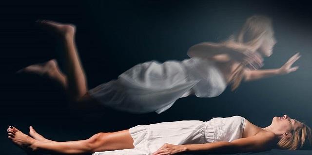 मौत से ठीक 24 घंटे पहले शरीर देता है 3 खास संकेत, जान लें क्या-क्या होता है महसूस?