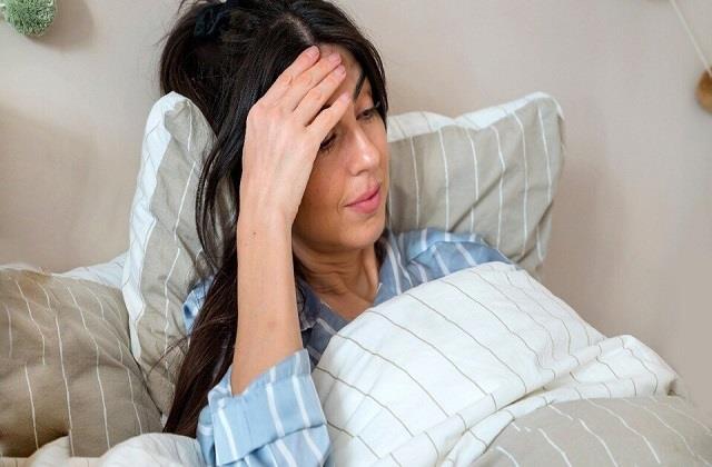 दिनभर थकान महसूस हो रही है तो हो सकती है इस विटामिन की कमी!