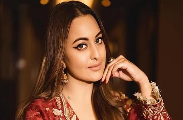 सोनाक्षी सिन्हा ने अपनी प्रेगनेंसी की अफवाहों पर तोड़ी चुप्पी, बोली- अब मैं प्रेग्नेंट हूं...