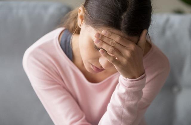 अगर बार-बार अचानक शुगर कम हो रही है, तो समझ जाएं हो सकता है इस गंभीर बीमारी का संकेत है