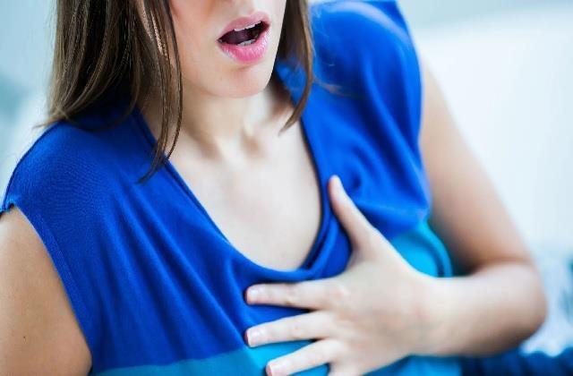आंखों में होते ये बदलाव देते हैं Heart Attack का संकेत, न करें इग्नोर