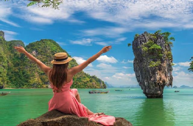 जिंदगी में एक बार जरूर घूमें ये 15 अद्भुत जगहें, अभी बना लें अपनी विज़िट लिस्ट