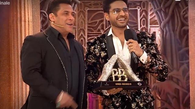Bigg Boss 19 Winner: गौरव खन्ना बने सीजन 19 के विजेता, जीती 50 लाख की प्राइज मनी