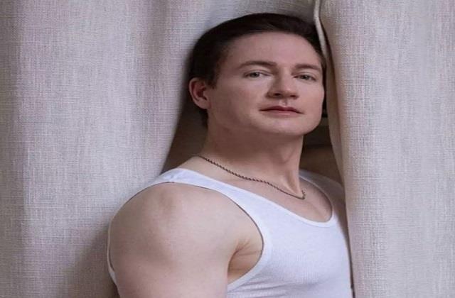 48 की उम्र में 18 जैसी बॉडी, 2039 तक मौत पर जीत हासिल करना चाहता है ये शख्स