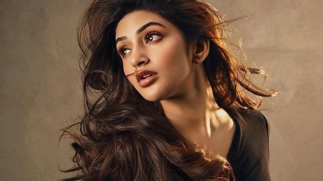 श्रीलीला हुईं आग बबूला, AI से बनी फर्जी फोटो देखकर एक्ट्रेस भड़की