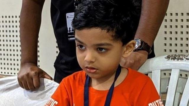 30 साल के खिलाड़ी को चटाई धूल, 3 साल का बच्चा बना दुनिया का सबसे कम उम्र का FIDE रैंकिंग वाला खिलाड़ी