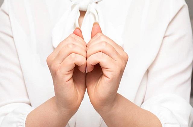 जानें नाखून रगड़ने से कौन-सी बीमारी ठीक होती है!