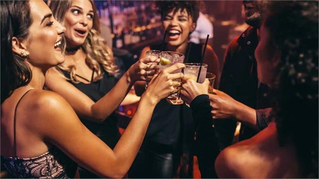 New Year पार्टी का Hangover उतारेंगी ये 5 सस्ती चीजें, एक दिन पहले रख लें अपने पास