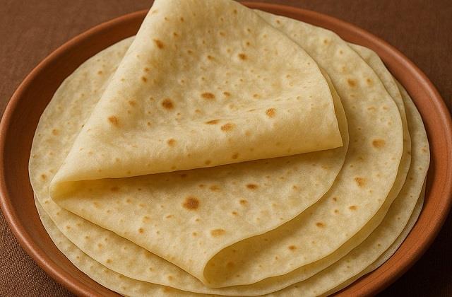 रुमाल जैसी मुलायम और बटर में डूबी रुमाली रोटी, घर पर ऐसे बनाएं रेसिपी