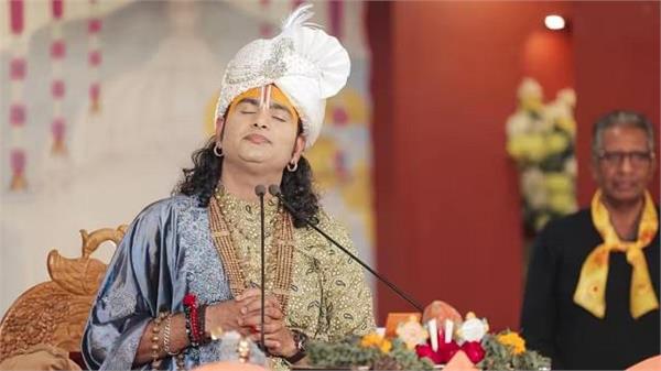 अनिरुद्धाचार्य महाराज फिर एक नए विवाद में, सुरक्षाकर्मी ने दुकानदार को आश्रम में घसीटकर पीटा