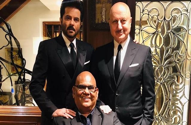 दोस्त सतीश कौशिक के जाने के बाद इस एक्टर ने संभाला था अनुपम खेर को