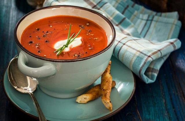 रोजाना Tomato Soup पीने से शरीर को मिलते हैं ये जबरदस्त फायदे